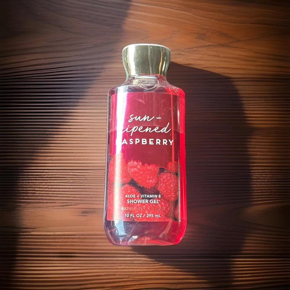 Bath & and Body Works Sun-Ripened Raspberry Shower Gel Body Wash 10oz Sealed New